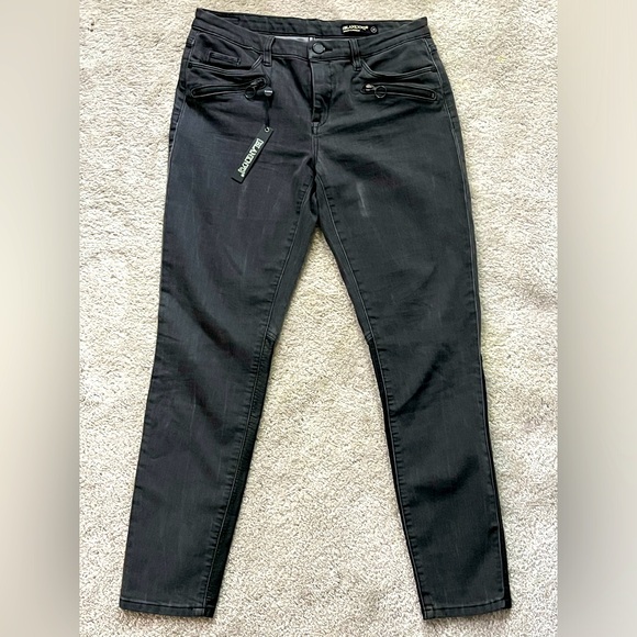 NWT BLANK NYC Skinny Classique Black faux leather Embellished Jeans 29 NEW - Picture 3 of 6